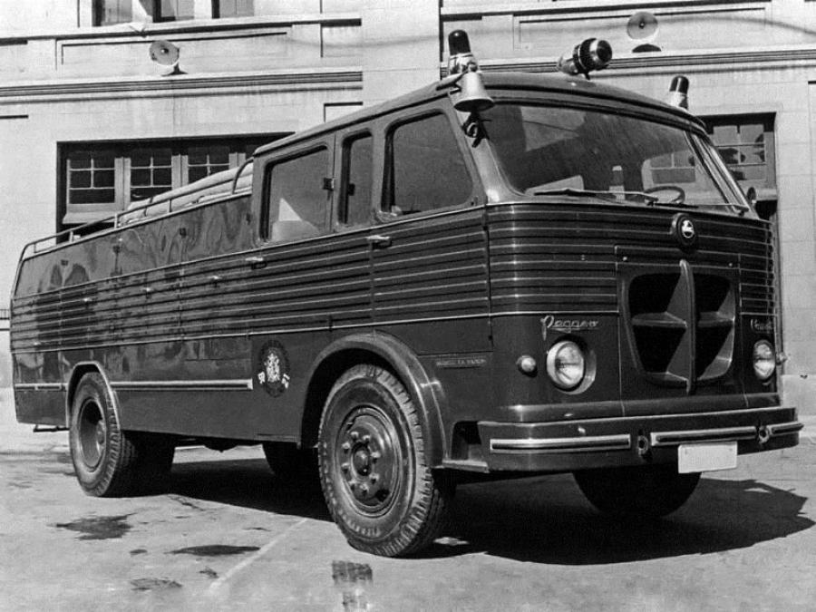  Pegaso 3041 Comet Camon Bomberos 1963 года  (фото 3 из 3)
